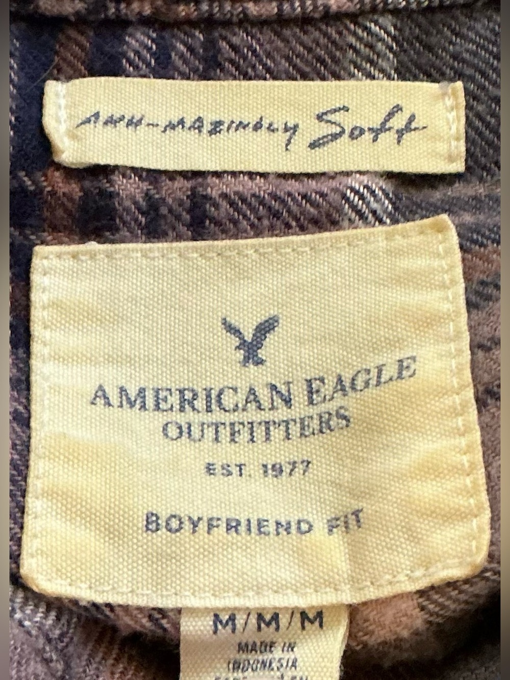 American Eagle Outfitters Amazingly Soft Plaid Button-Down Shirt - Picture 11 of 12